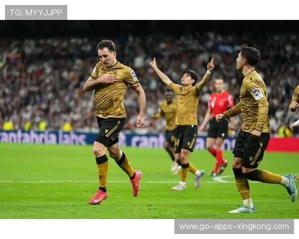 皇家社会前压连连带来高位球权 皇家社会前压连连带来高位球权