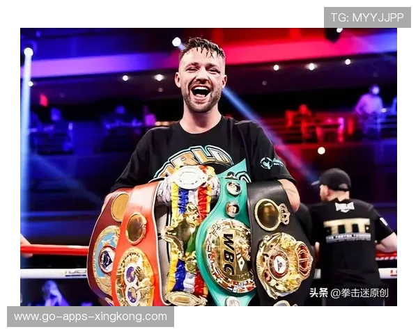 拳击擂台夜弗拉基米尔重拳制胜对手,成为新一代拳击传奇 拳击擂台夜弗拉基米尔重拳制胜对手,成为新一代拳击传奇