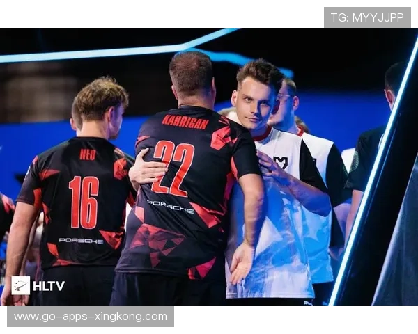 CS2决赛交叉火力交替爆头完成壮观团灭 CS2决赛交叉火力交替爆头完成壮观团灭